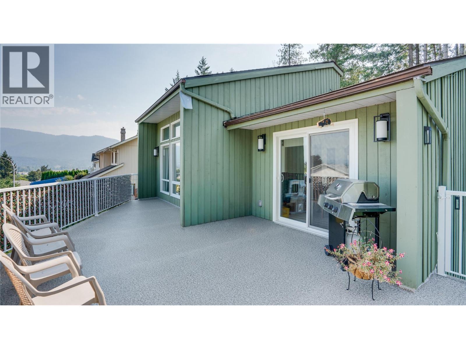 29 Preston Crescent, Enderby, BC