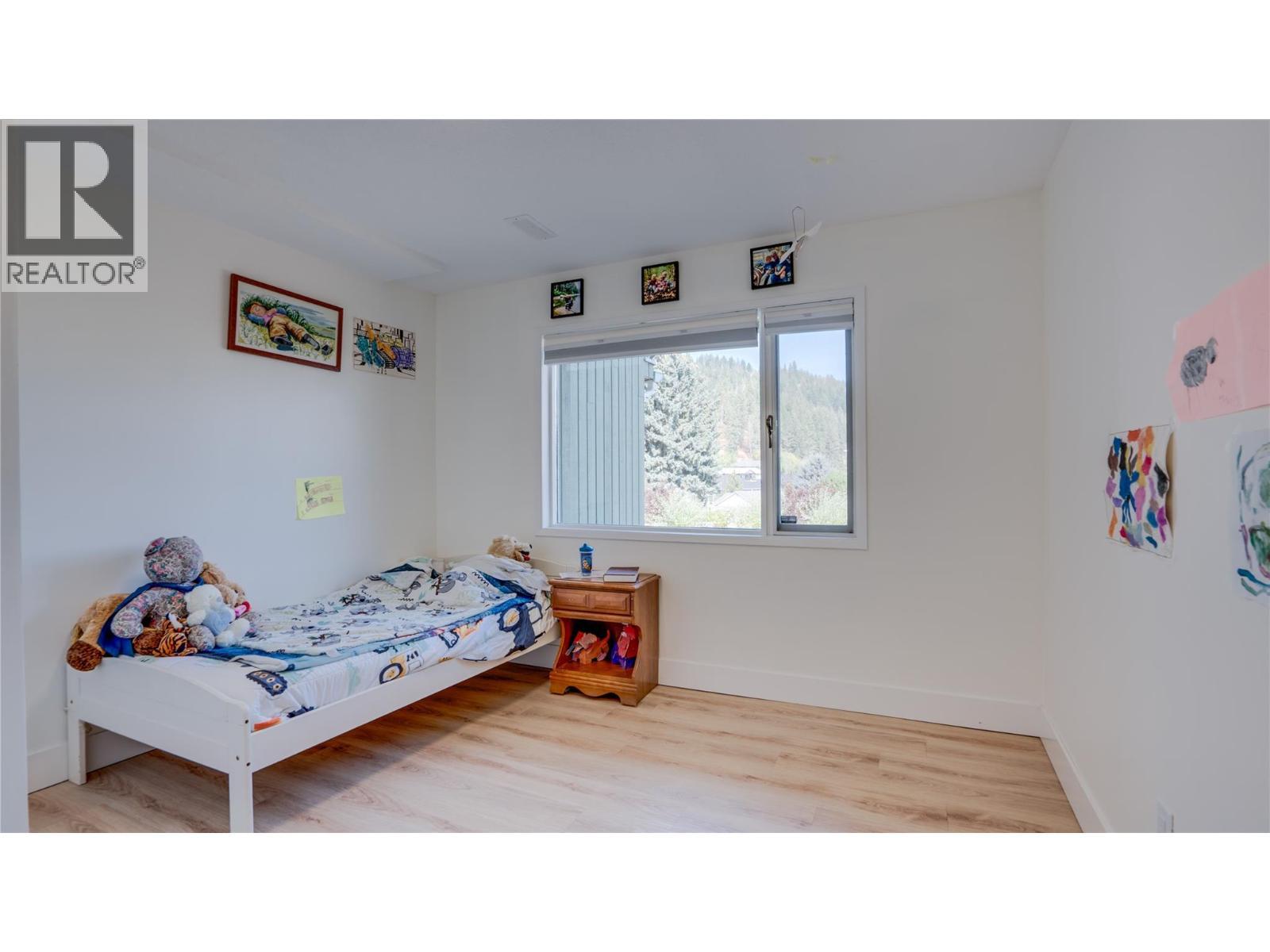 29 Preston Crescent, Enderby, BC