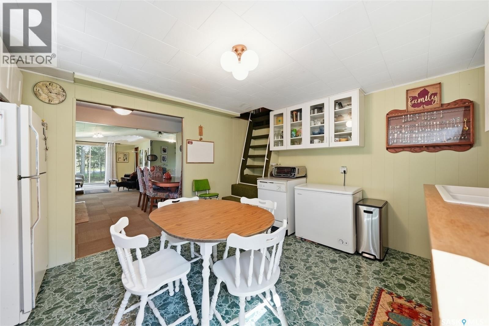 108 Pine Street, Chitek Lake, SK