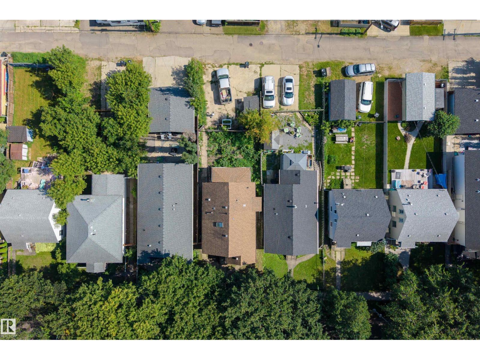 11327 89 St Nw, Edmonton, AB