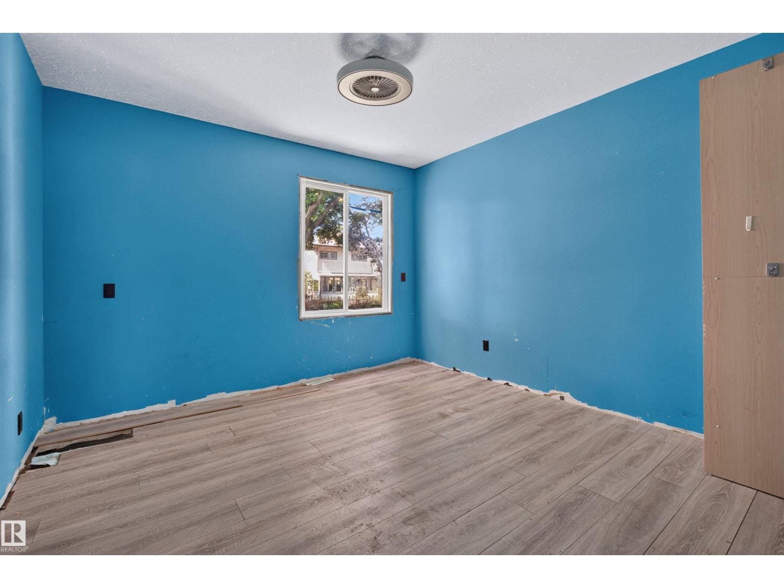 11327 89 St Nw, Edmonton, AB