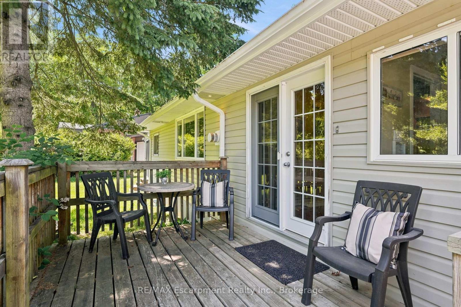 16 Hiawatha Road, Tiny, ON