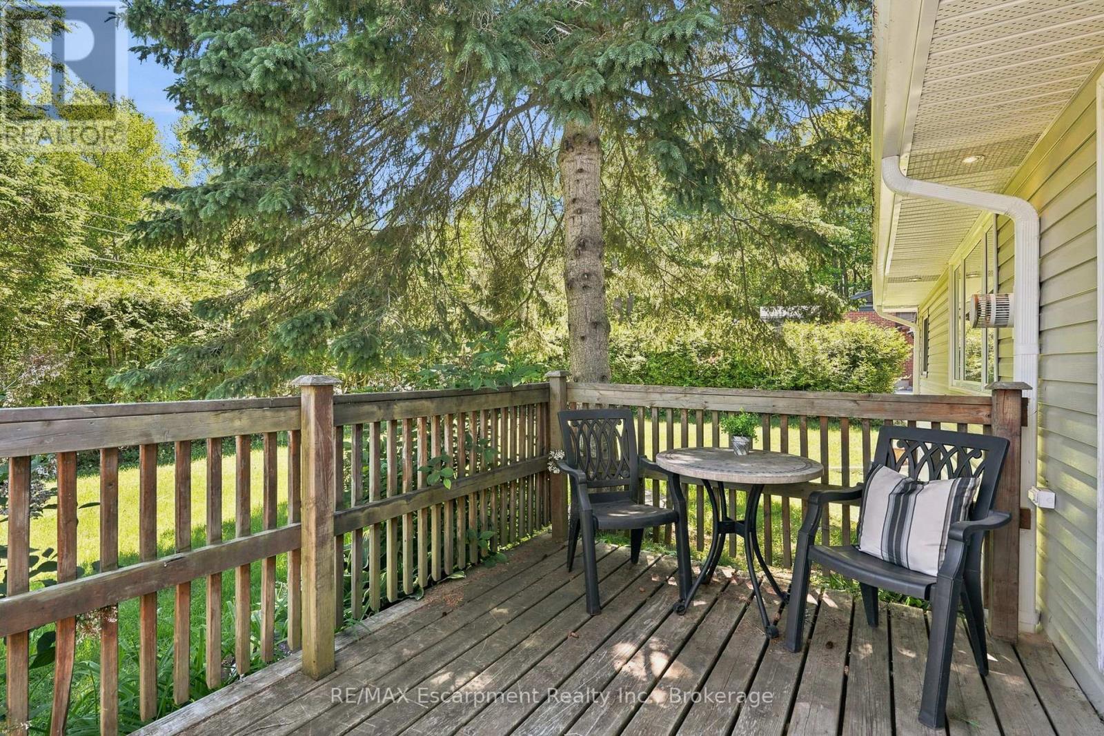 16 Hiawatha Road, Tiny, ON
