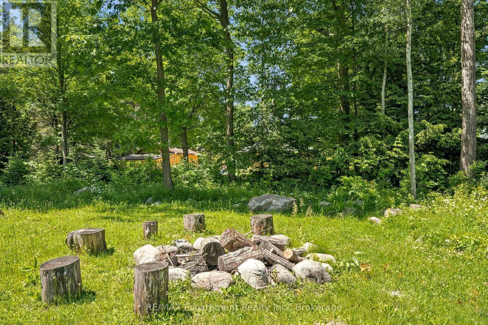 16 Hiawatha Road, Tiny, ON