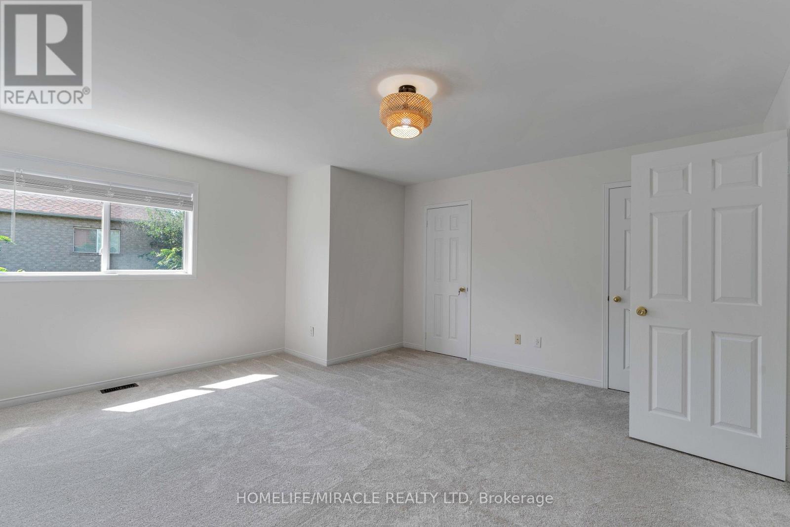 4191 Goldenrod Crescent, Mississauga, ON