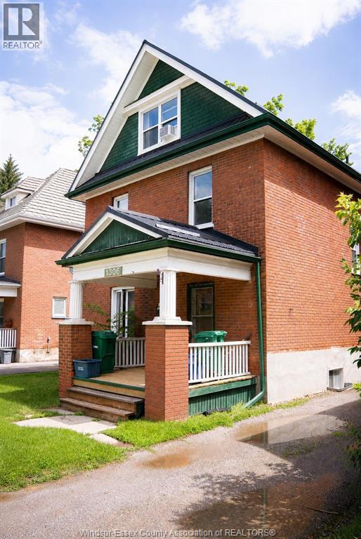 1306 Monaghan Road, Peterborough, ON