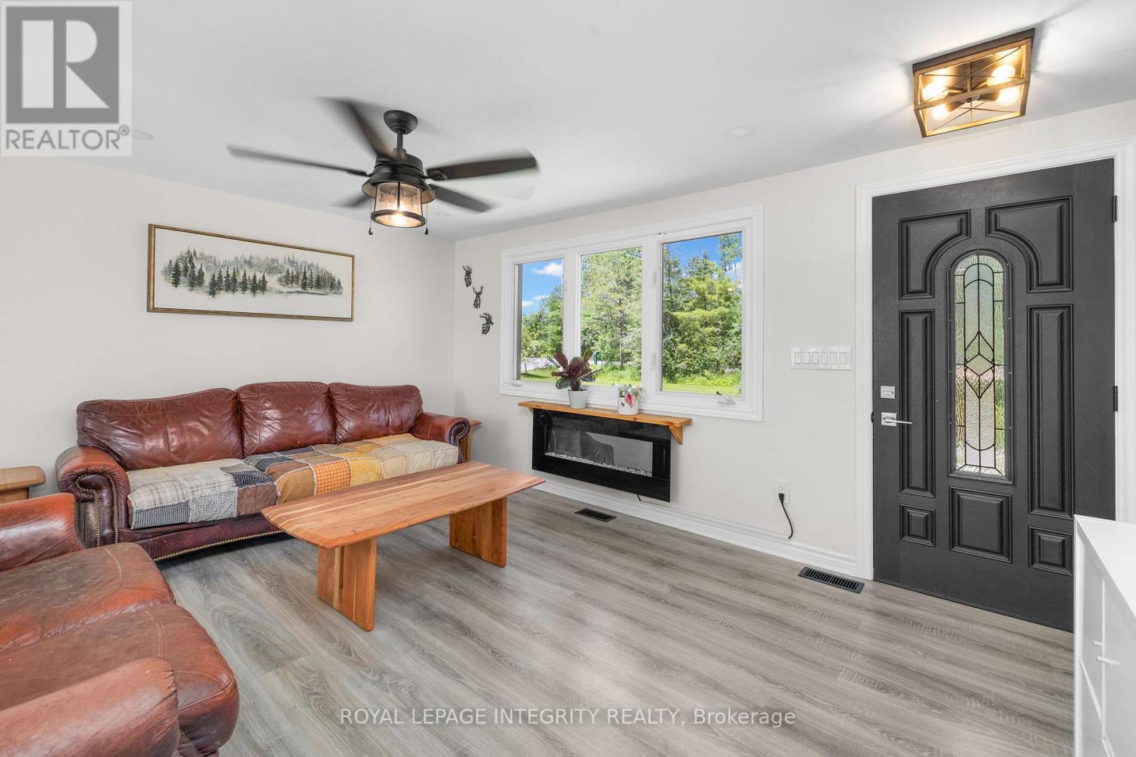 4228 O'Neil Road, Ottawa, ON