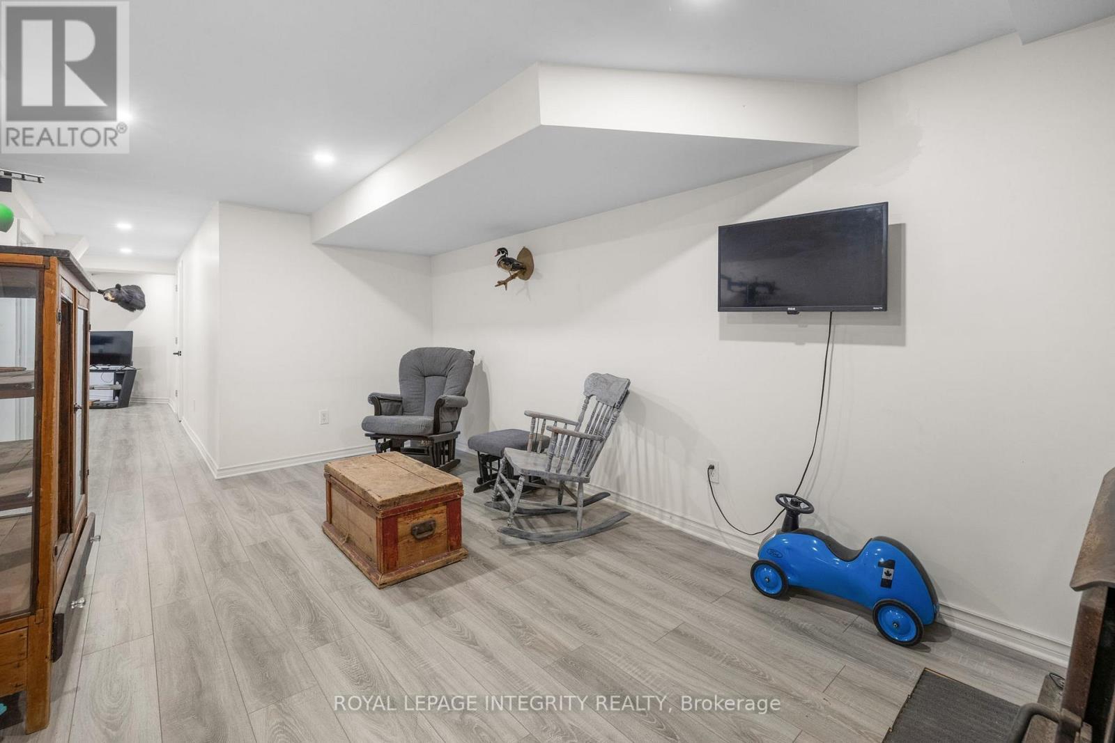 Lower Level Sitting Room - 4228 O'Neil Road, Ottawa, ON
