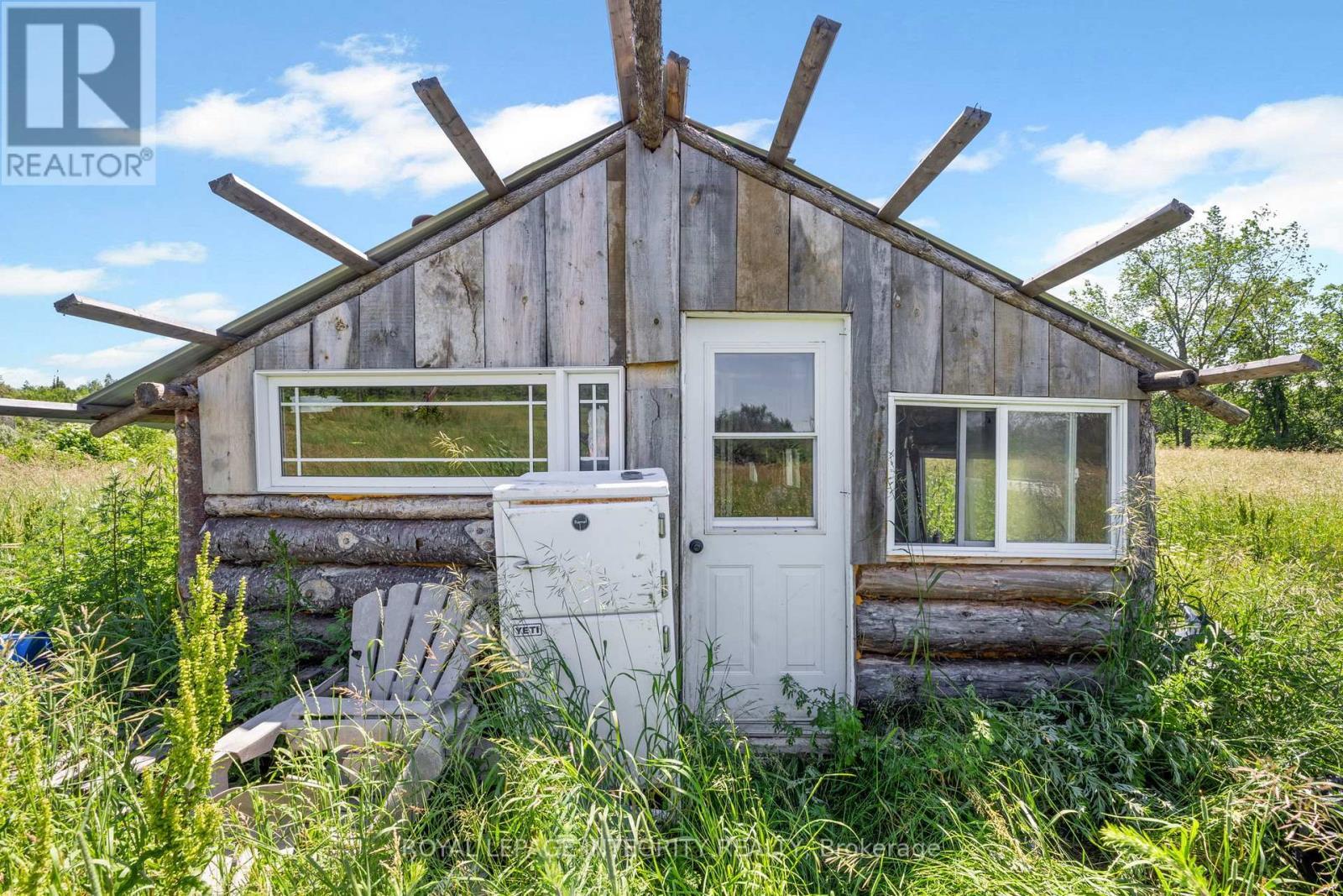 Hunting Camp - 4228 O'Neil Road, Ottawa, ON