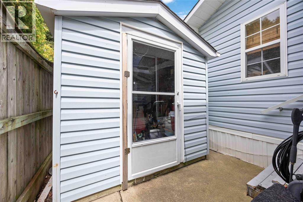 5700 Blackwell Sideroad Unit# 23, Sarnia, ON