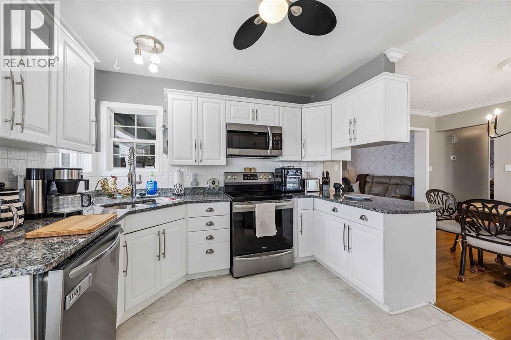 5700 Blackwell Sideroad Unit# 23, Sarnia, ON