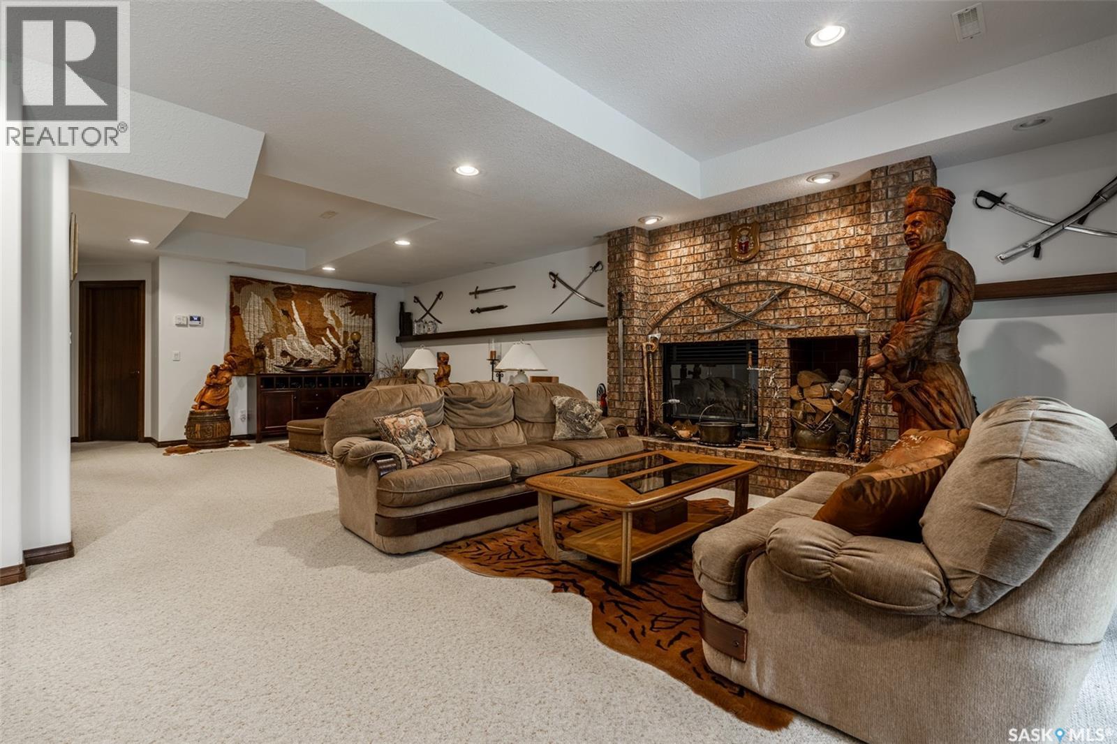 811 Braeside View, Saskatoon, SK