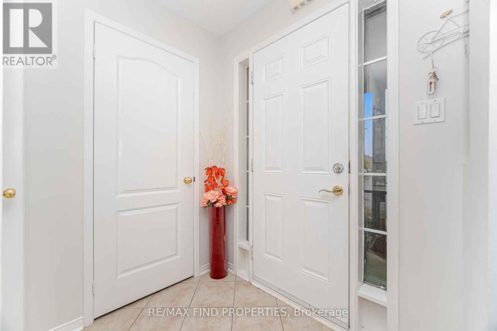 5903 Shelford Terrace, Mississauga, ON