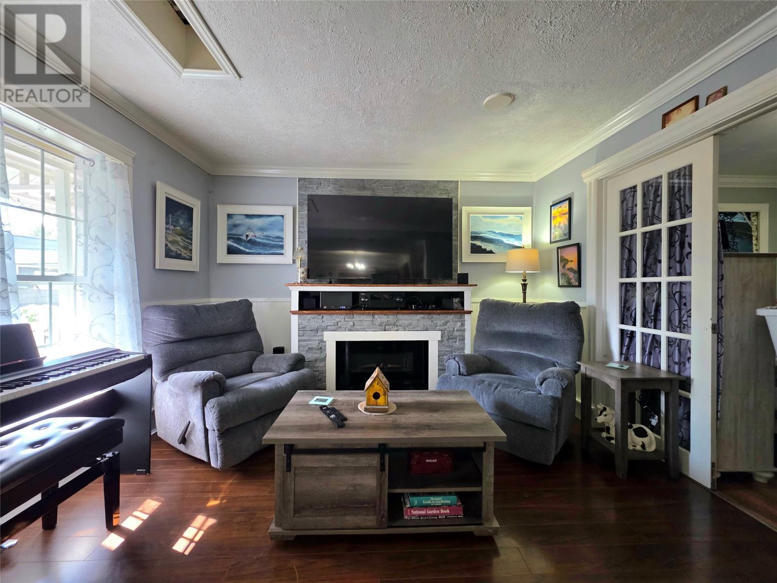 5 Warehams Road, Corner Brook, NL