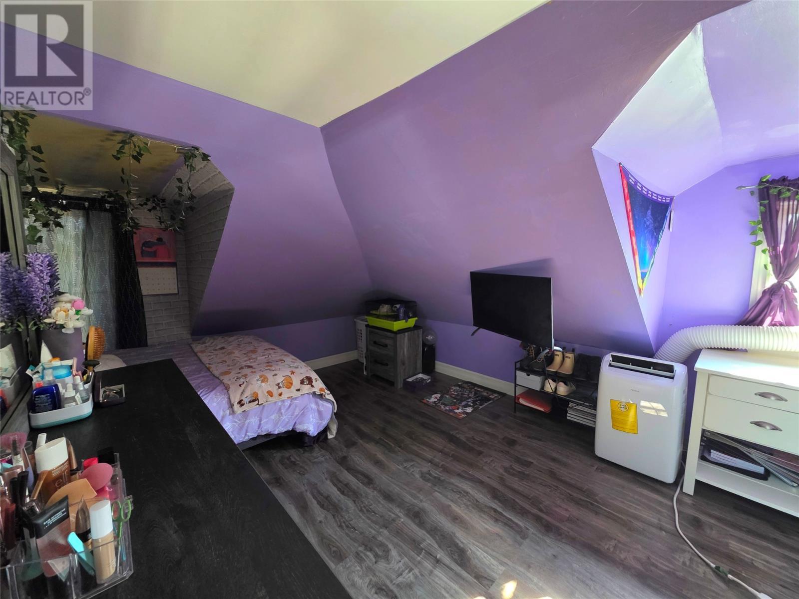 5 Warehams Road, Corner Brook, NL