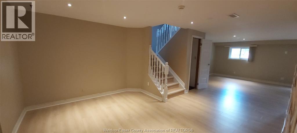 8339 Kingston Crescent, Windsor, ON