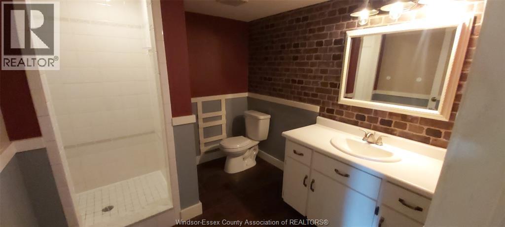 8339 Kingston Crescent, Windsor, ON