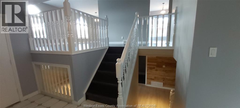 8339 Kingston Crescent, Windsor, ON