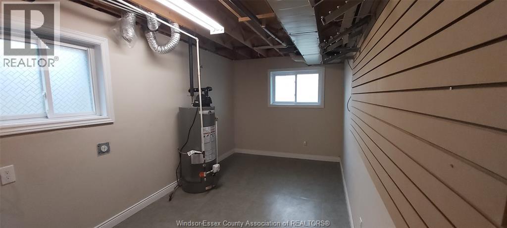 8339 Kingston Crescent, Windsor, ON