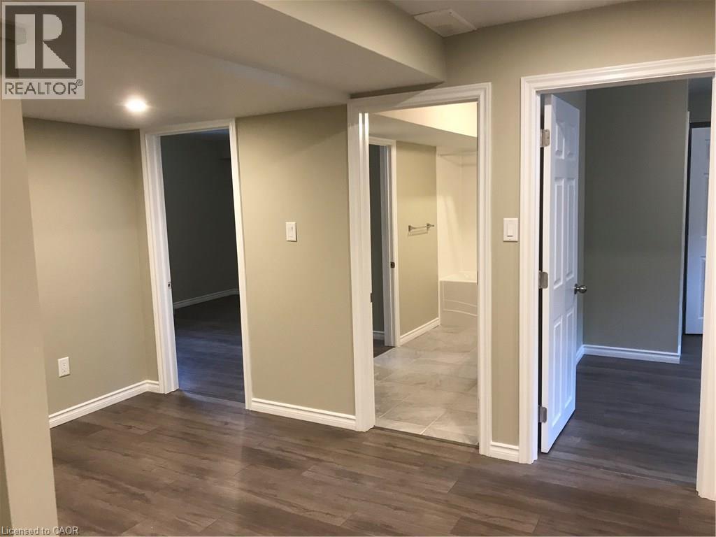 102 B Elmbank Trail, Kitchener, ON