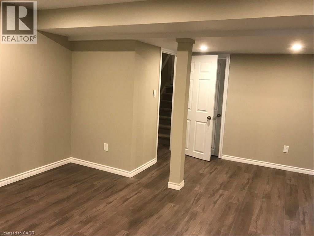 102 B Elmbank Trail, Kitchener, ON
