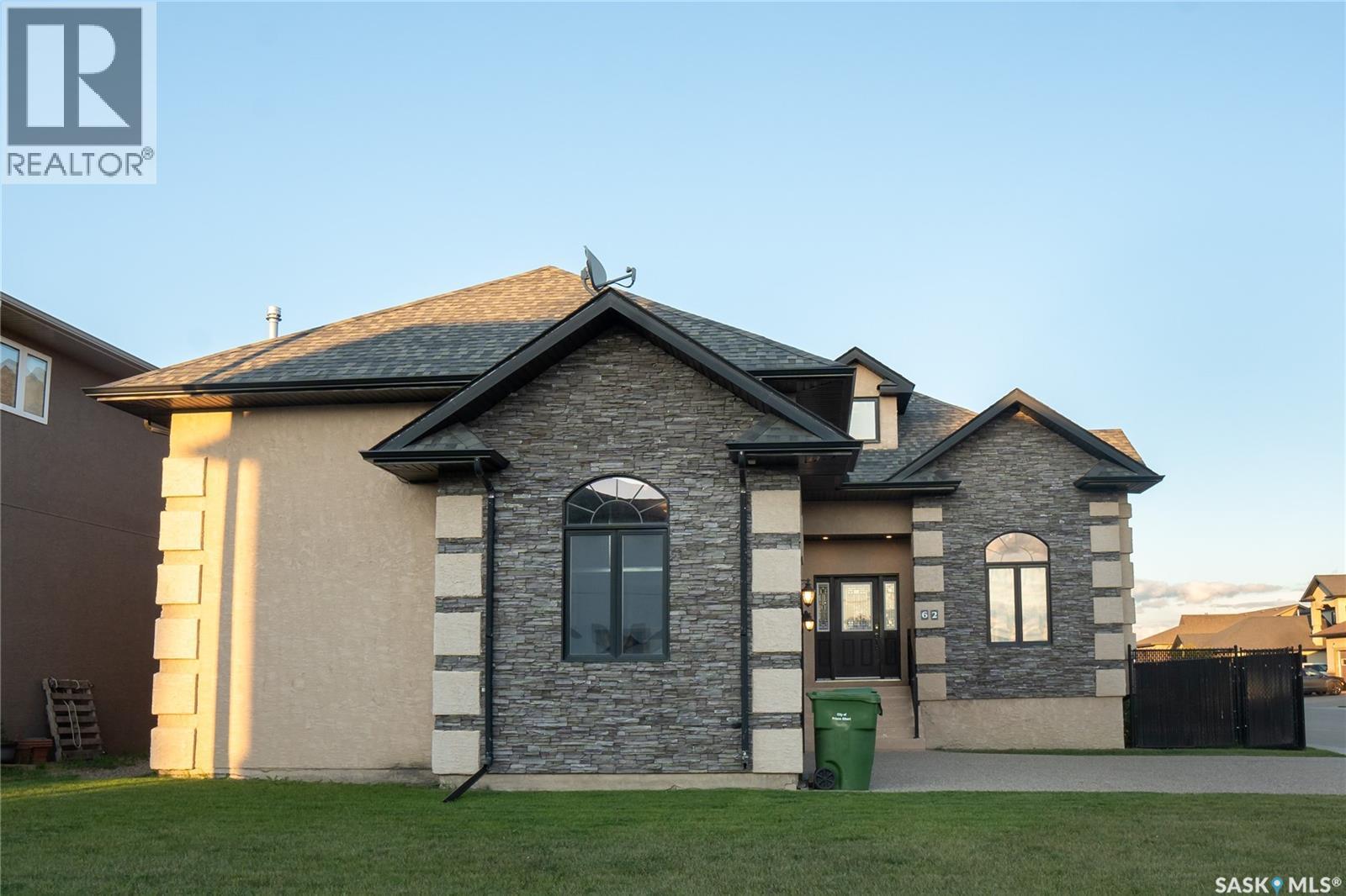 62 Glen Howard Way, Prince Albert, SK