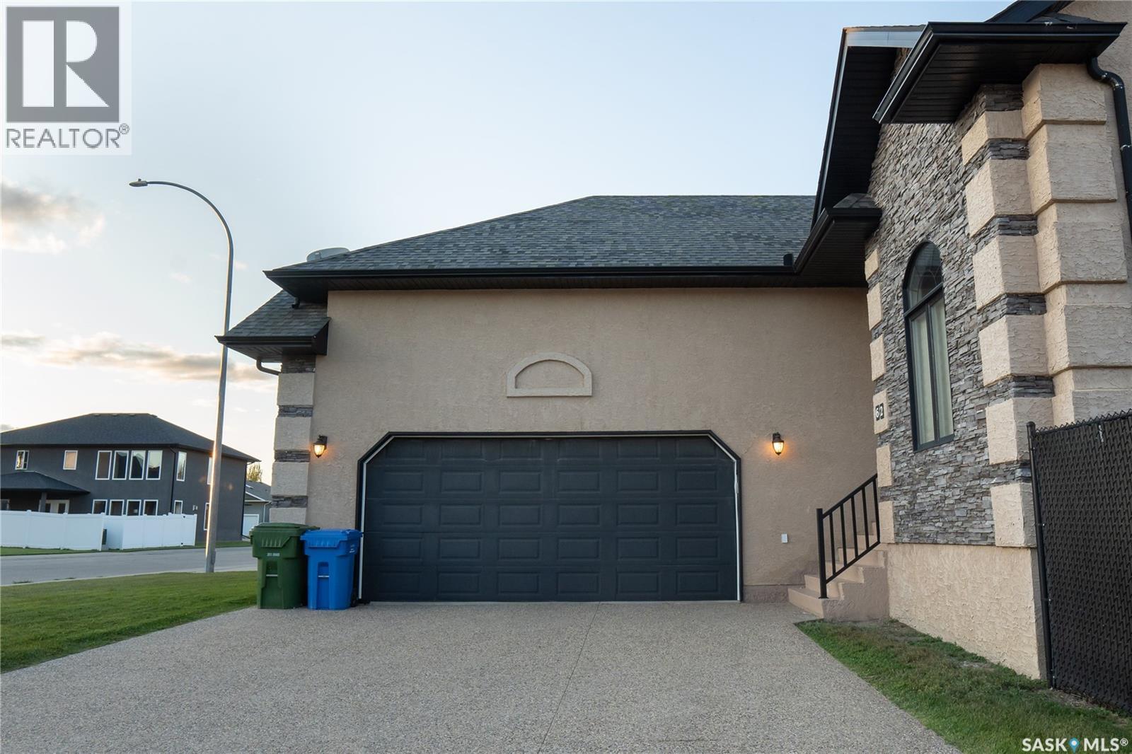 62 Glen Howard Way, Prince Albert, SK