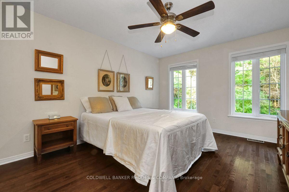 157 Gladeview Private, Ottawa, ON