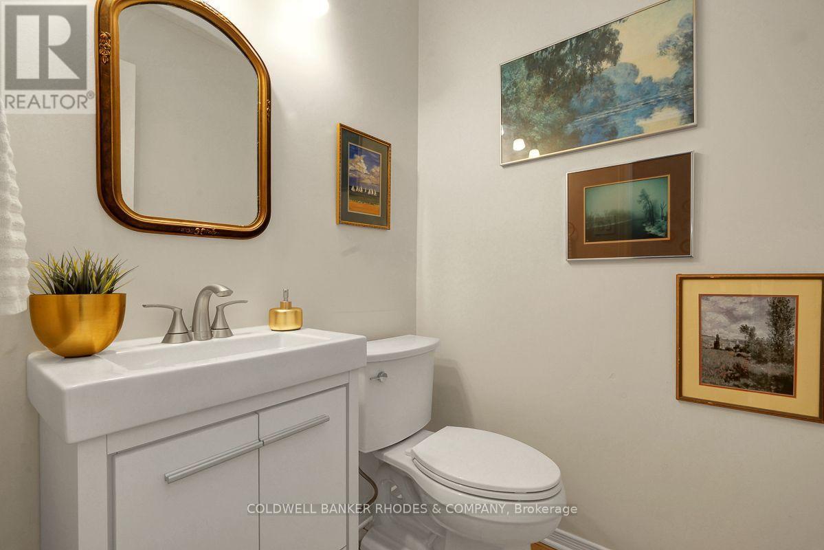157 Gladeview Private, Ottawa, ON