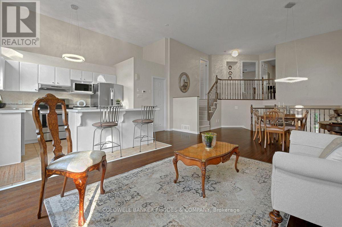 157 Gladeview Private, Ottawa, ON