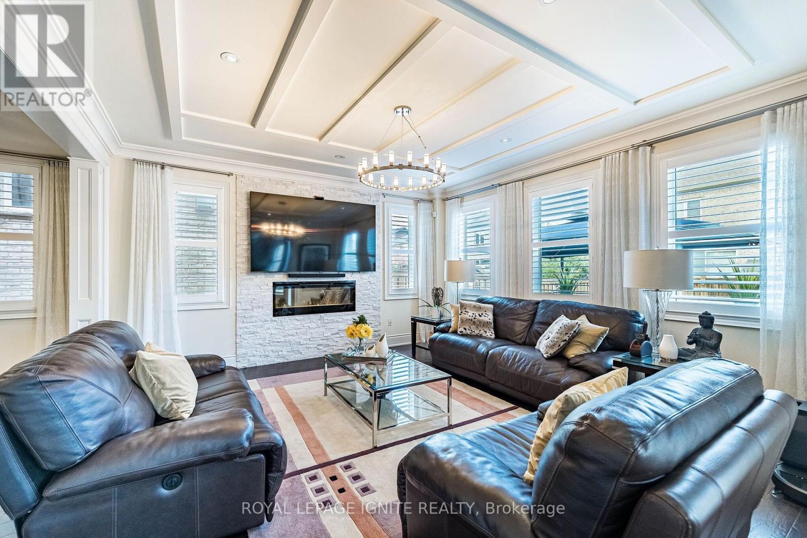 5 Stellar Avenue, Caledon, ON