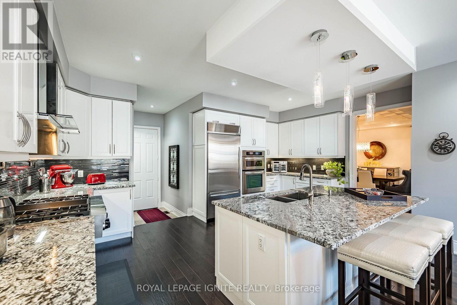 5 Stellar Avenue, Caledon, ON