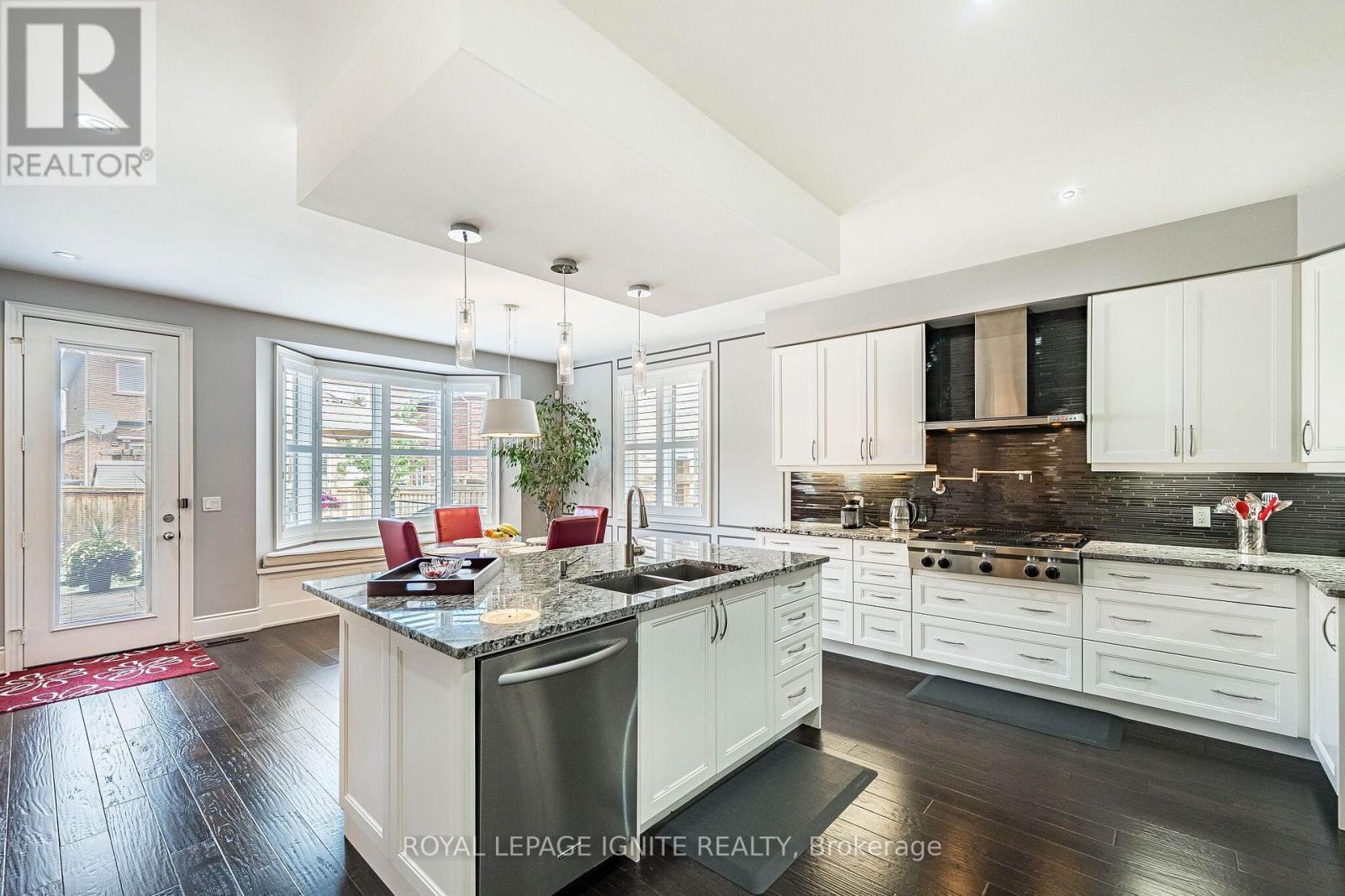 5 Stellar Avenue, Caledon, ON