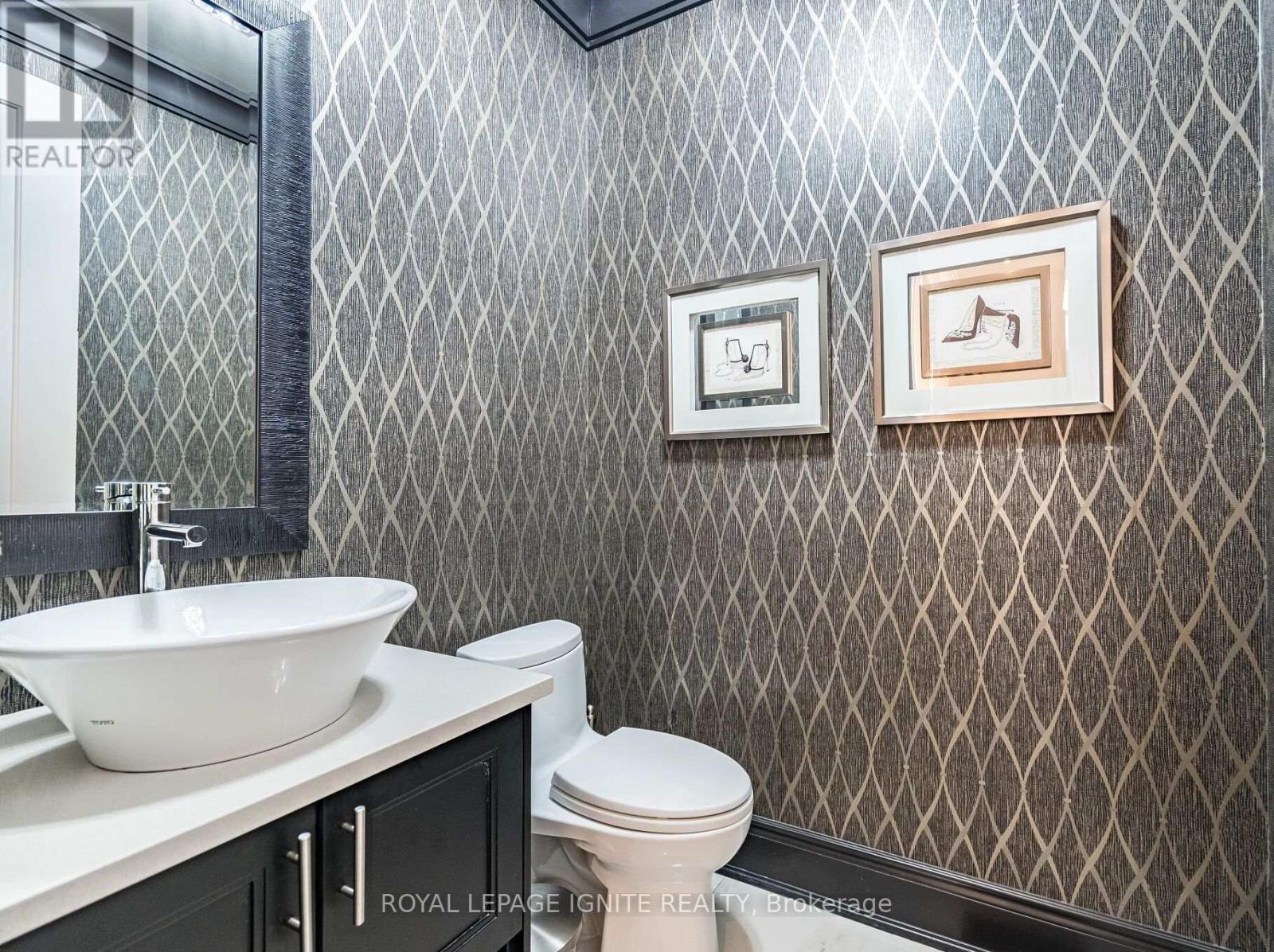 5 Stellar Avenue, Caledon, ON