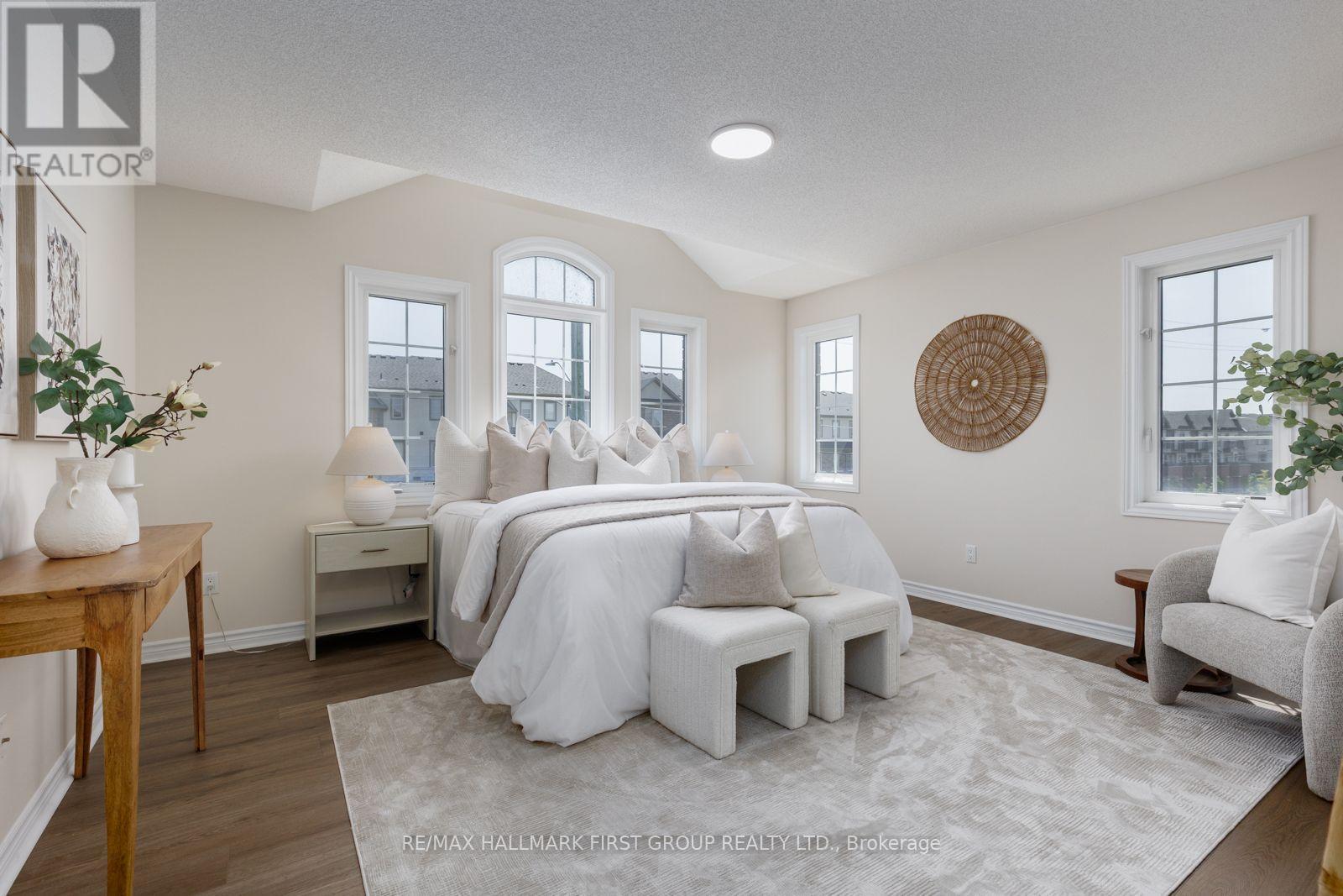 1 Cale Avenue, Clarington, ON