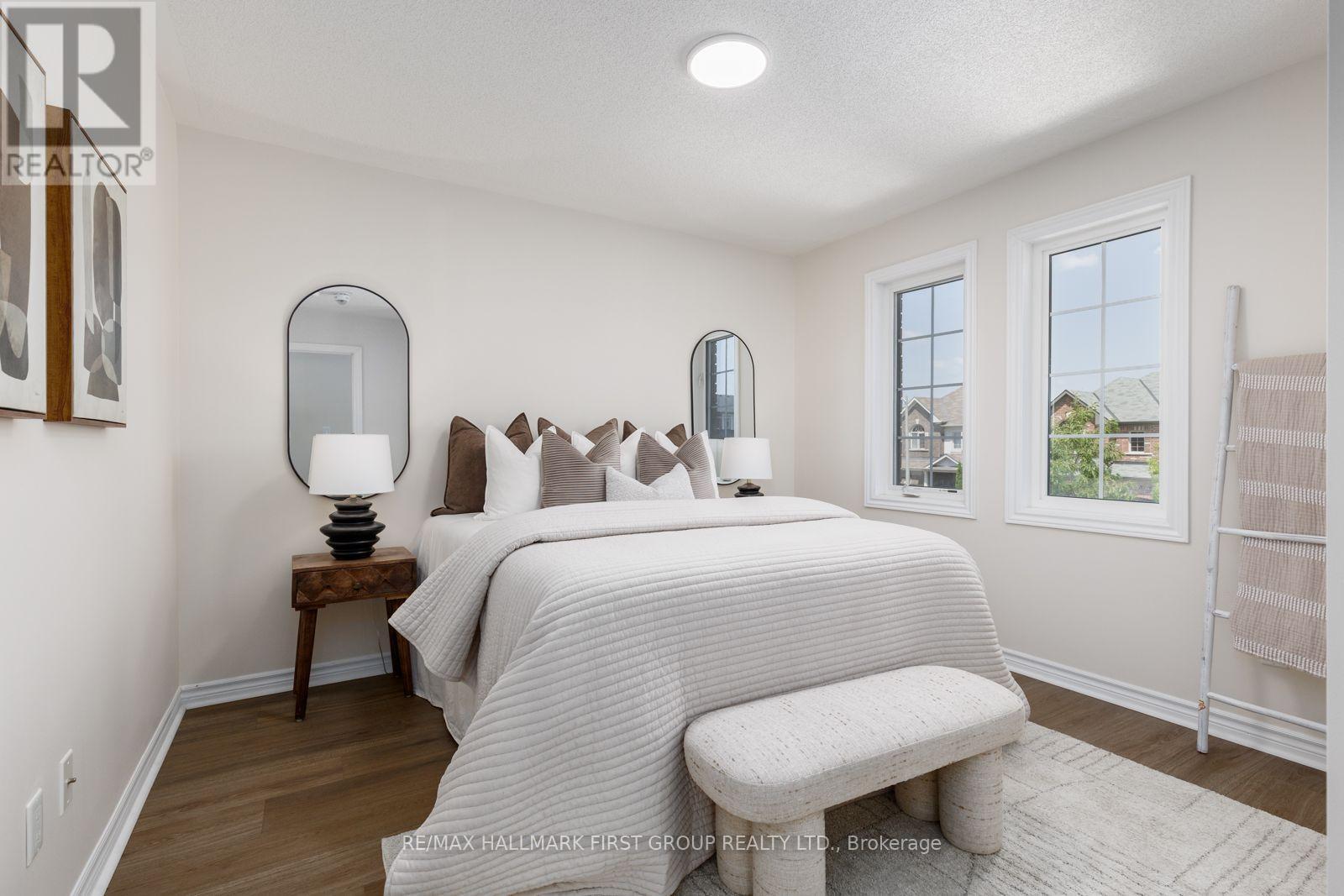 1 Cale Avenue, Clarington, ON