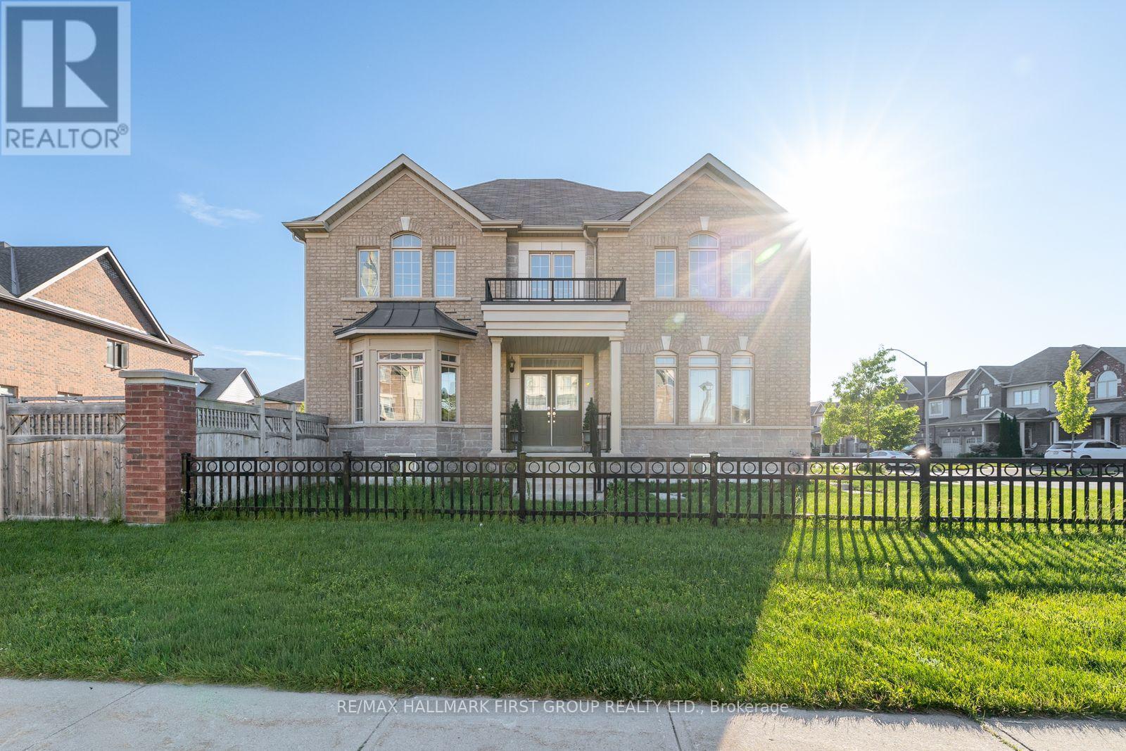1 Cale Avenue, Clarington, ON