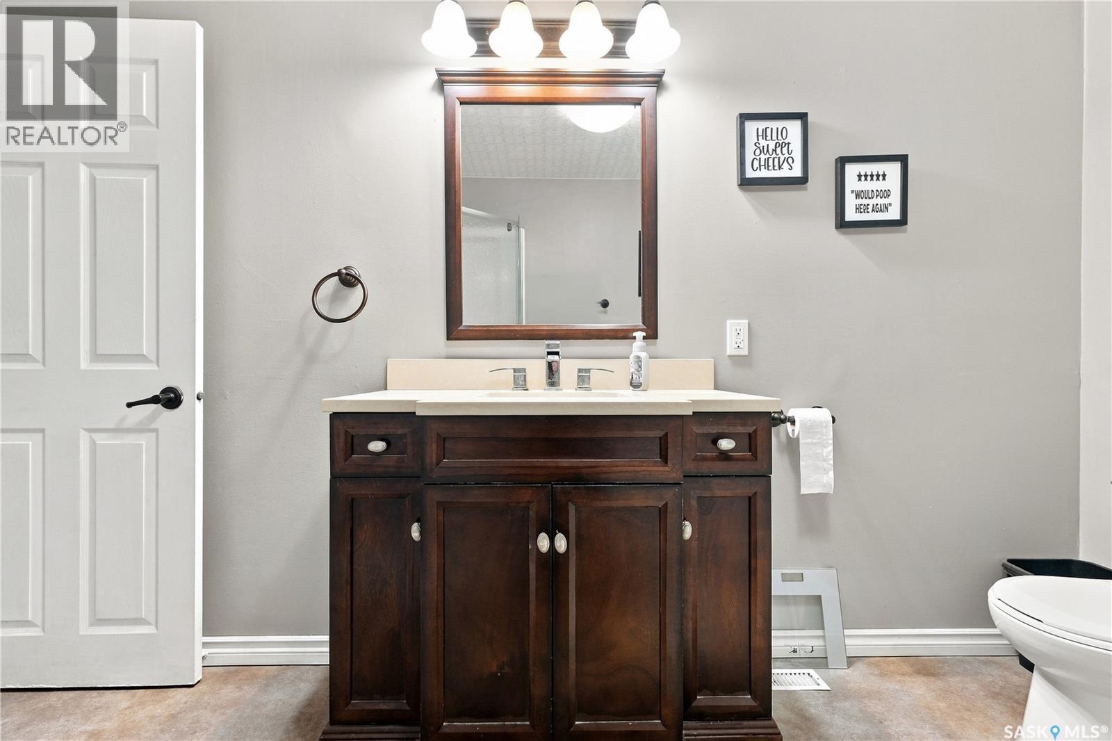 1312 King Crescent, Moose Jaw, SK