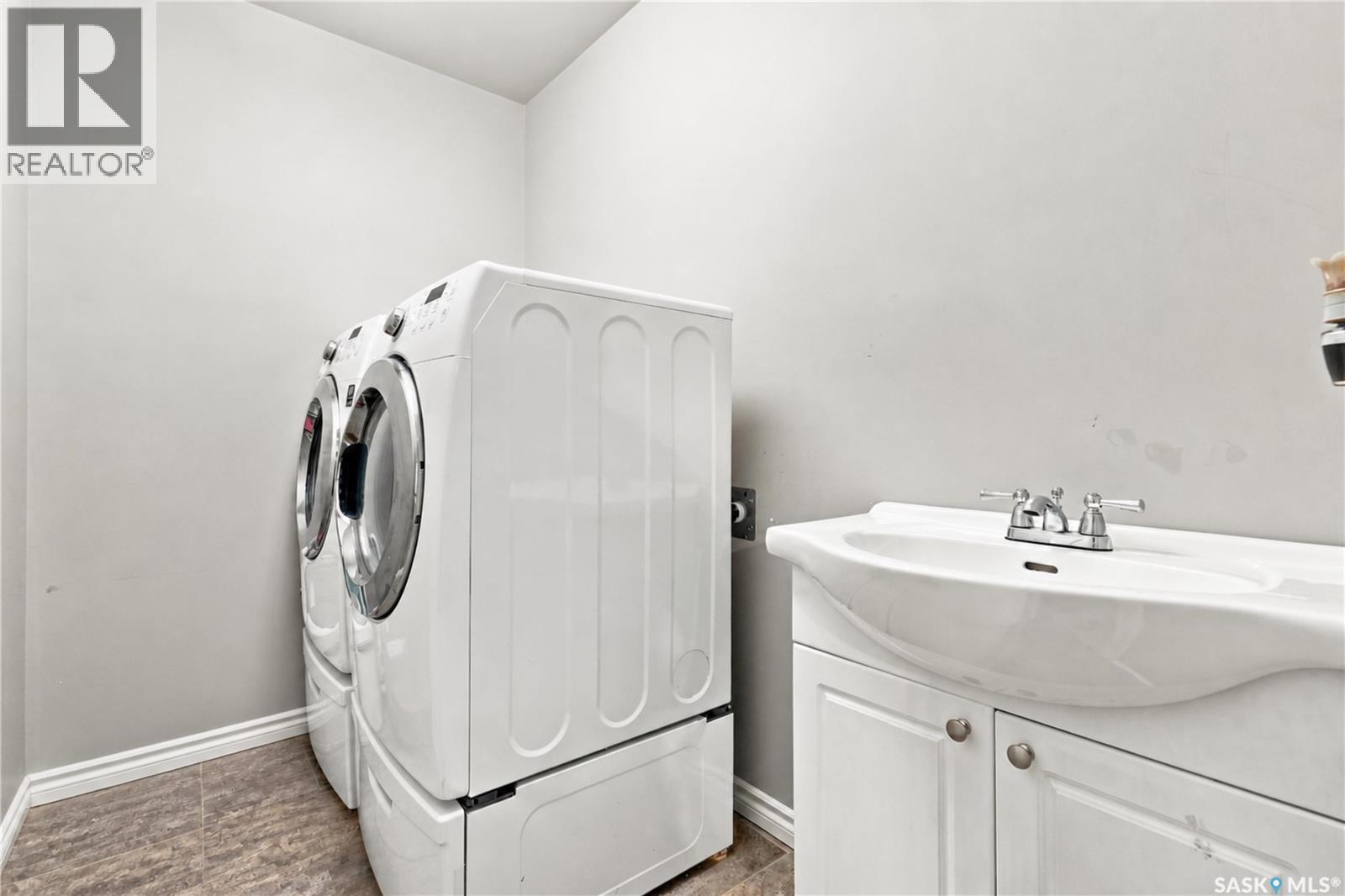 1312 King Crescent, Moose Jaw, SK