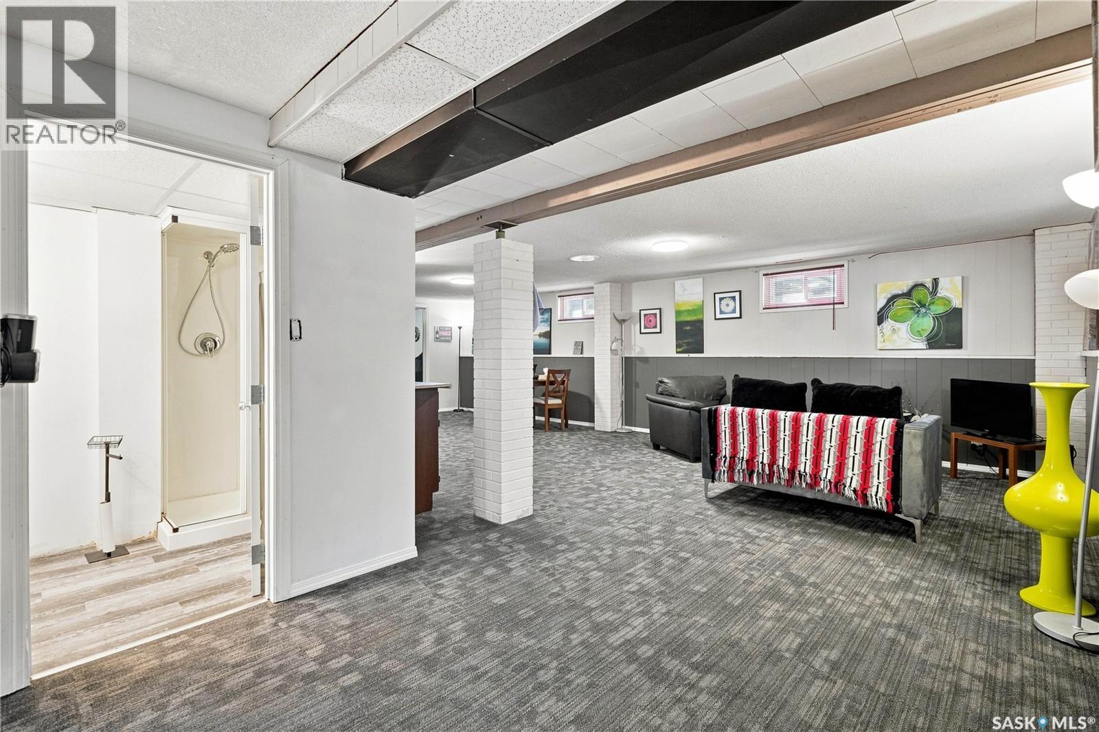 1312 King Crescent, Moose Jaw, SK