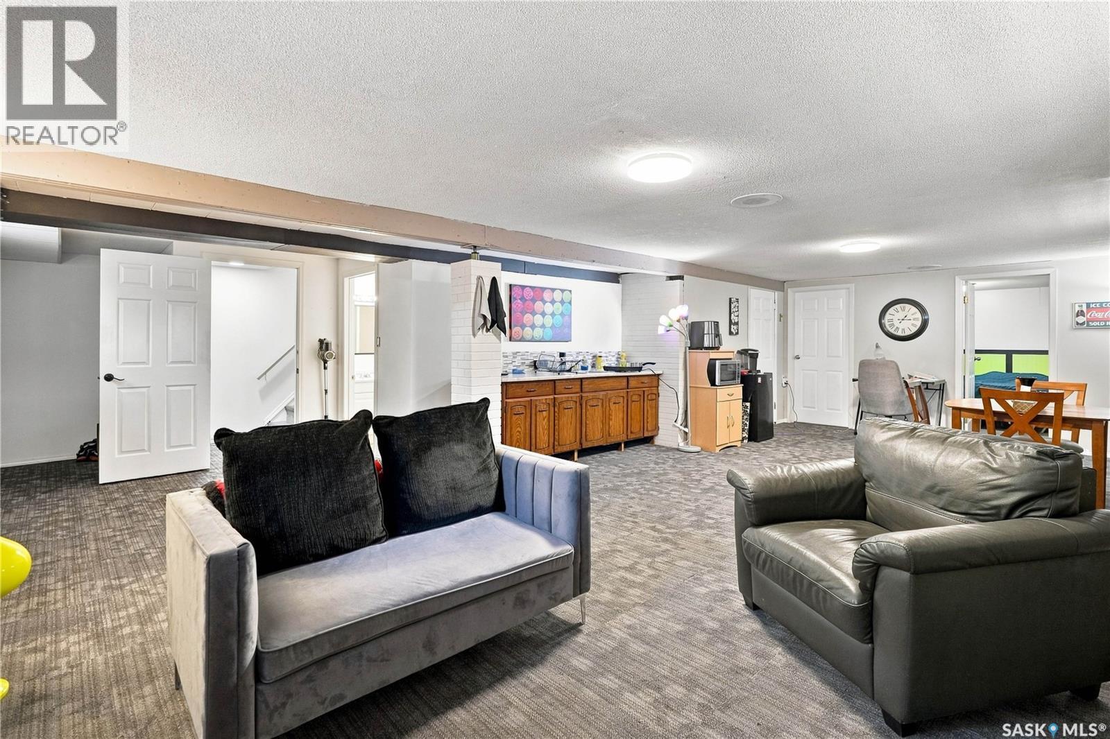 1312 King Crescent, Moose Jaw, SK