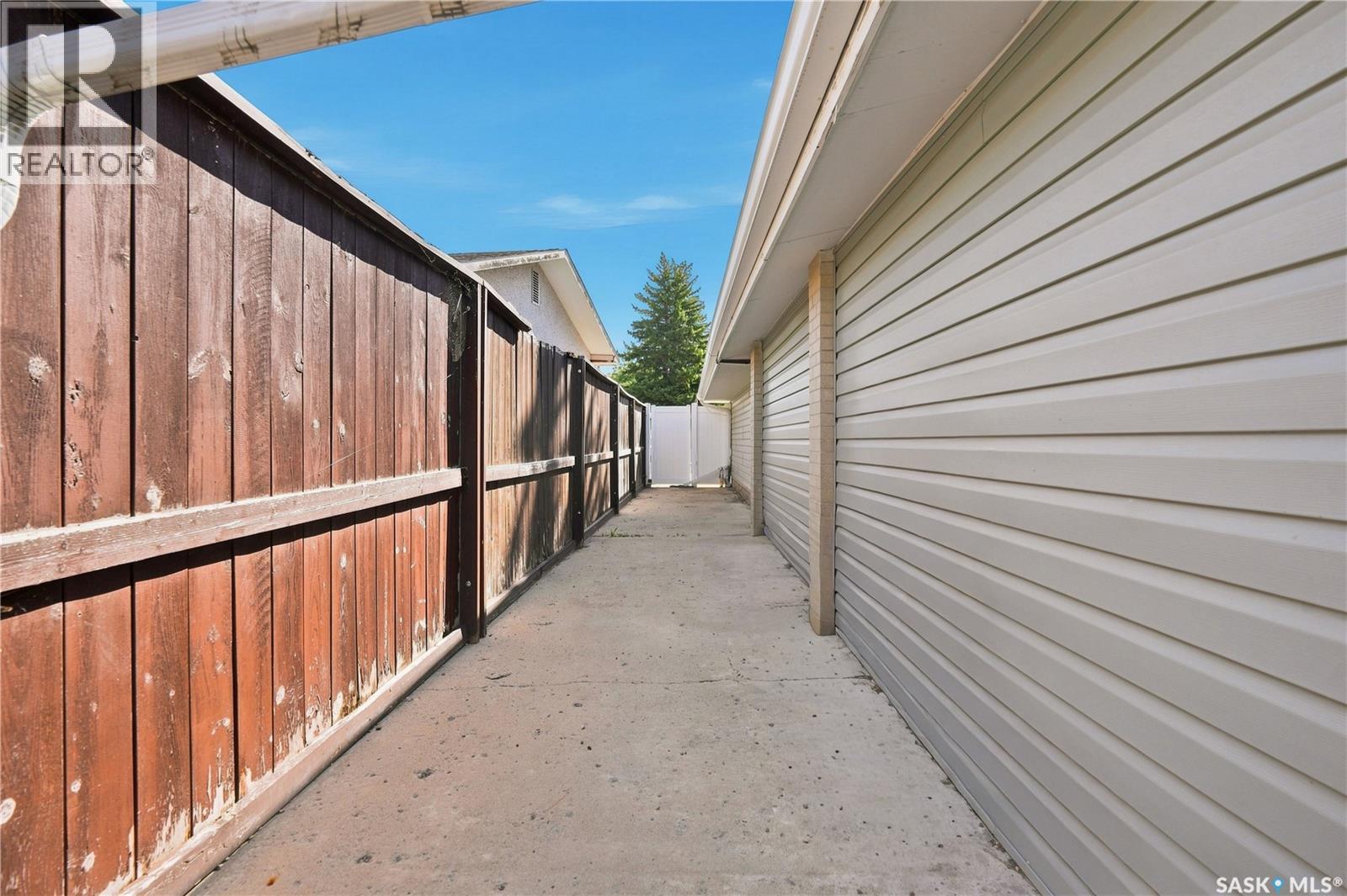 1312 King Crescent, Moose Jaw, SK