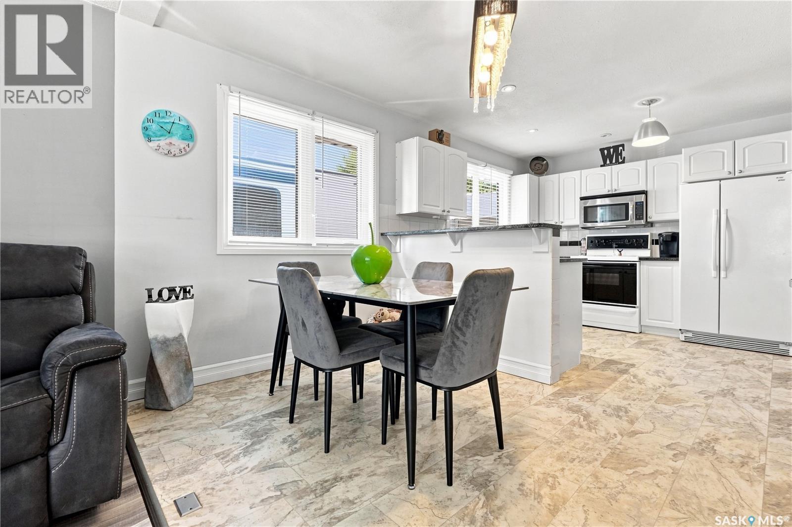 1312 King Crescent, Moose Jaw, SK