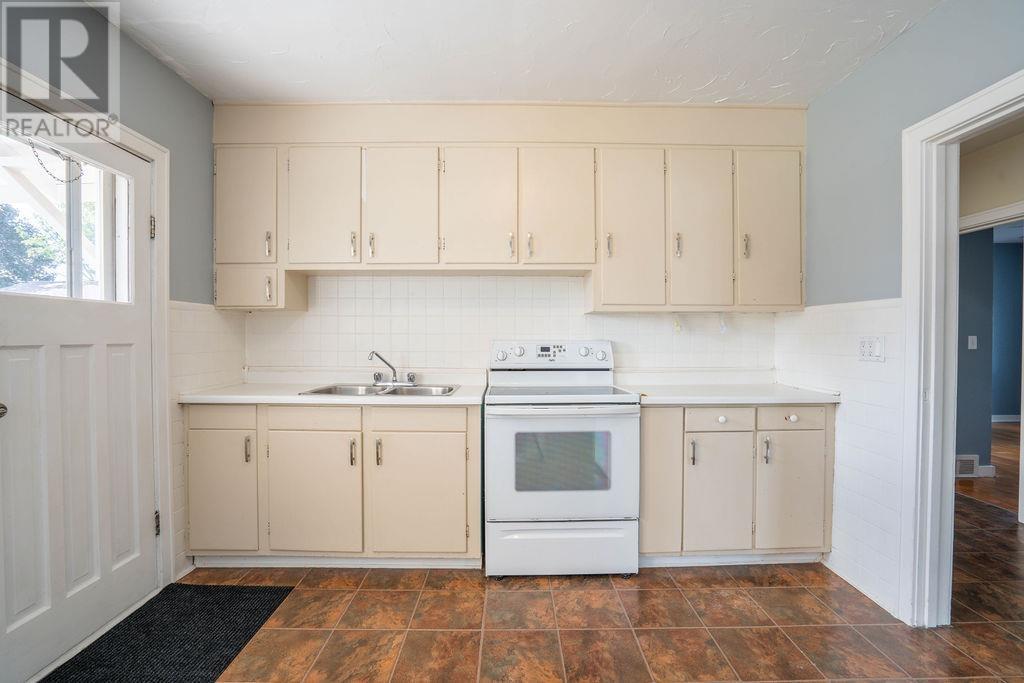 341 Devon Rd, Sault Ste. Marie, ON
