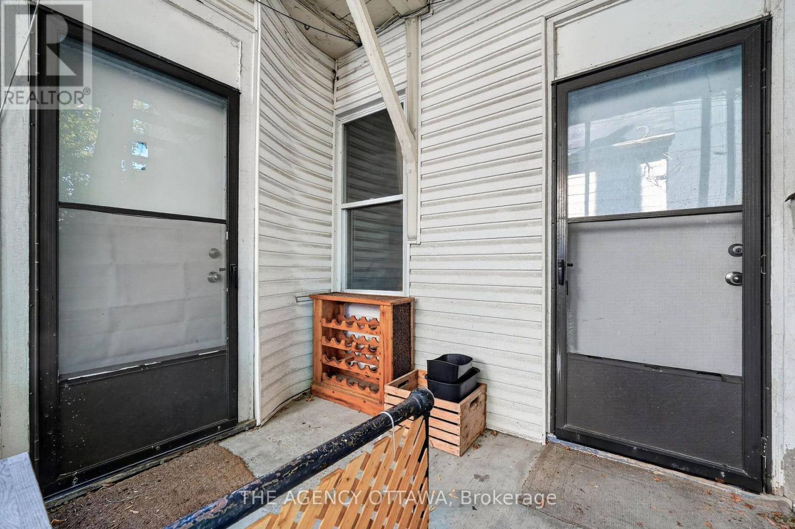 64 Bayswater Avenue, Ottawa, ON