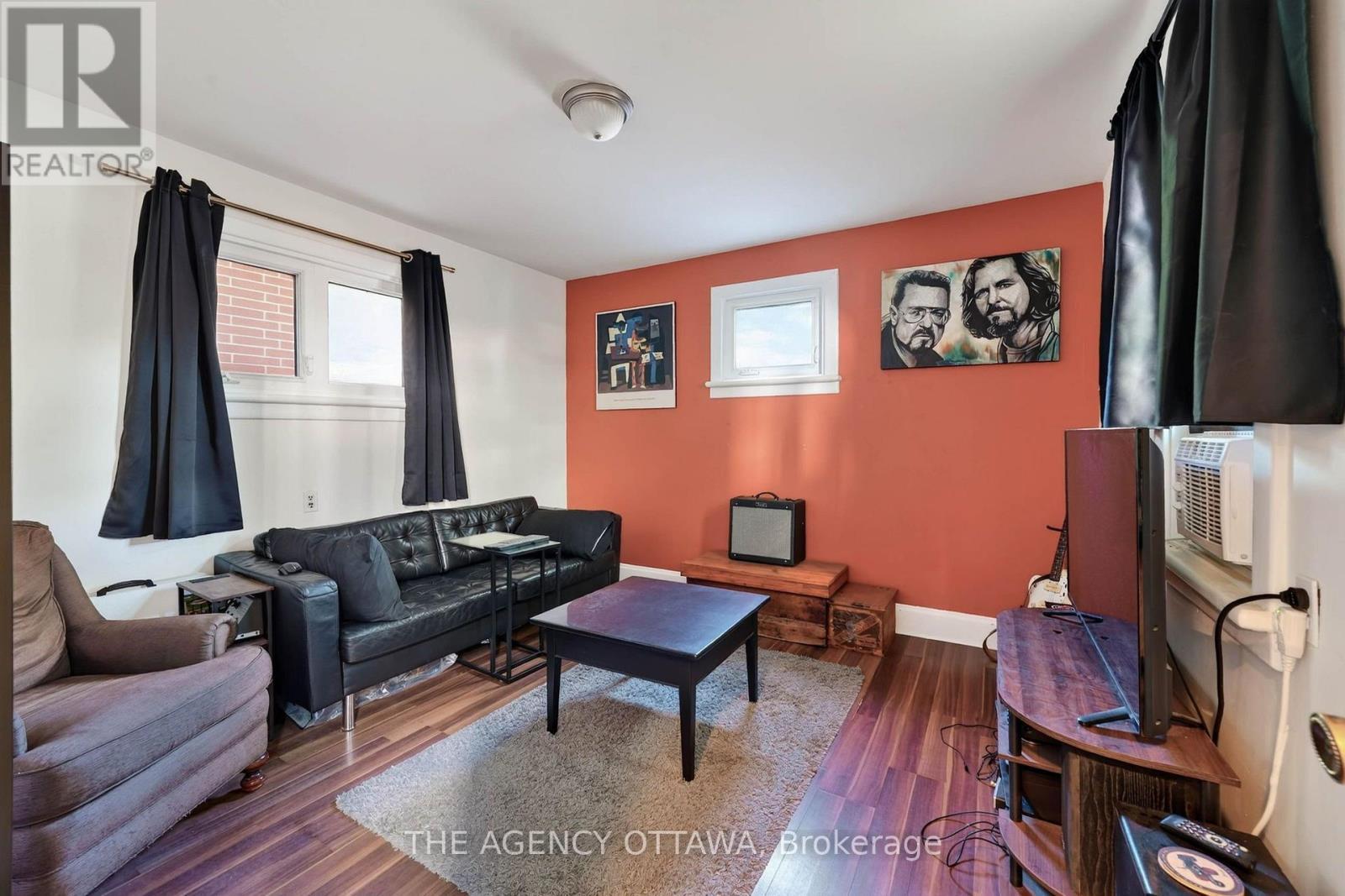 64 Bayswater Avenue, Ottawa, ON