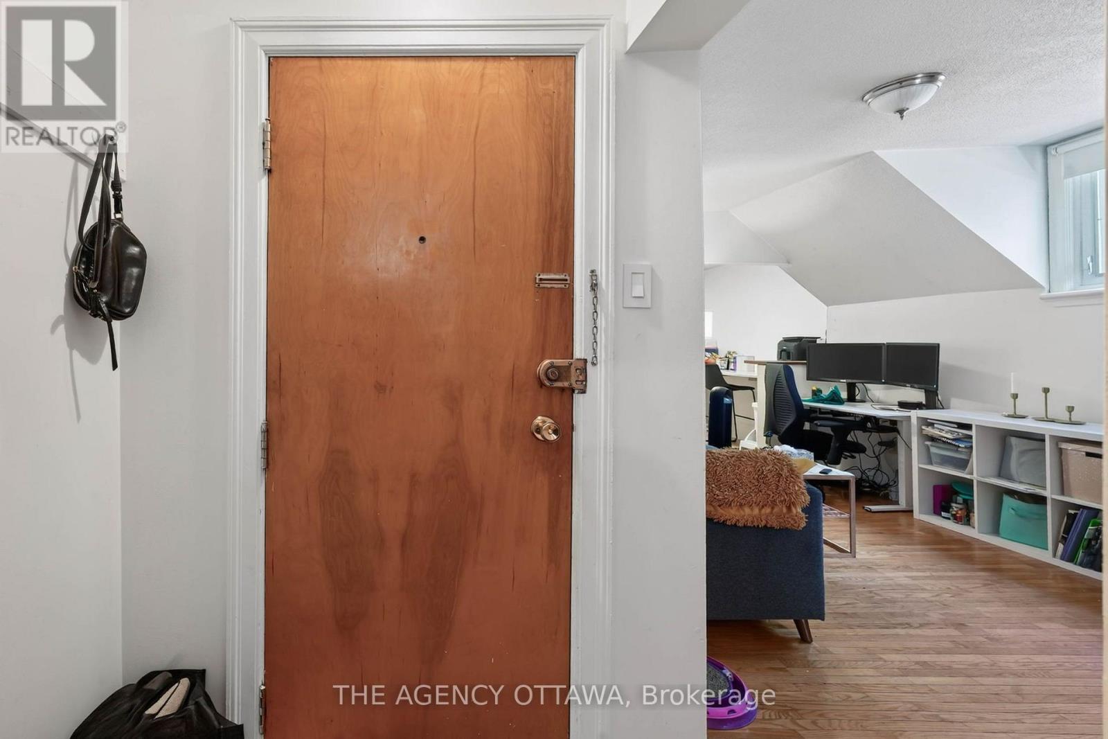 64 Bayswater Avenue, Ottawa, ON