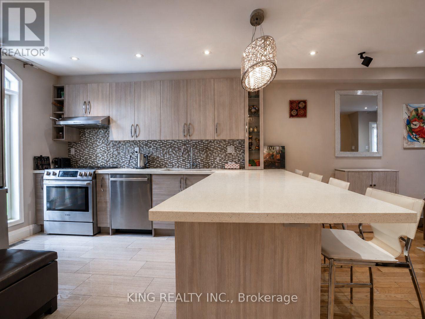149 Dolce Crescent, Vaughan, ON