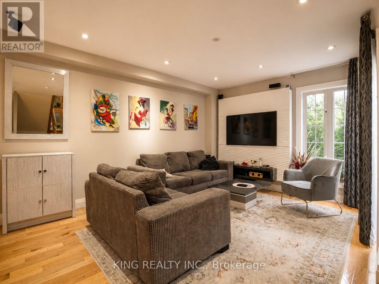 149 Dolce Crescent, Vaughan, ON