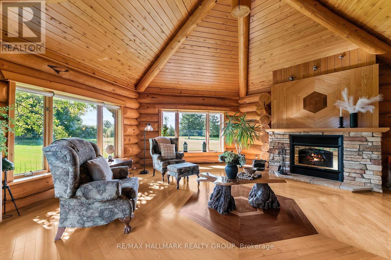 2185 Old Second Line Road, Ottawa, ON